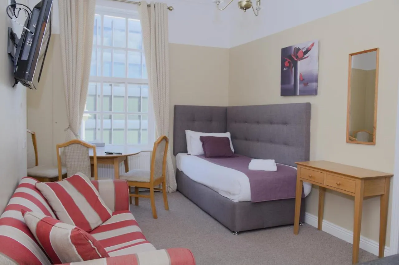 Konukevi Latchfords Townhouse Otel Dublin