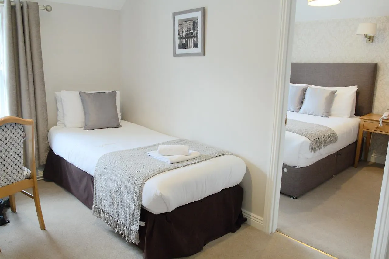 Konukevi Latchfords Townhouse Otel Dublin