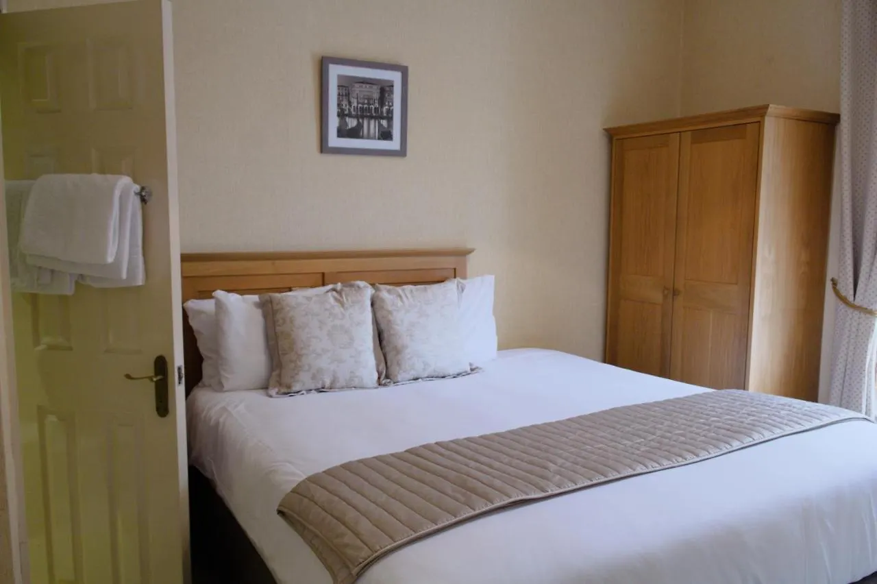 Latchfords Townhouse Guest house